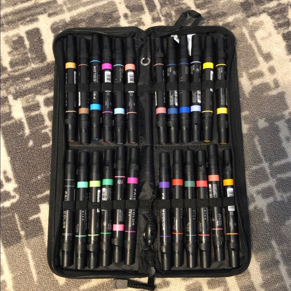 Prismacolor 24 pack Multi-color Markers